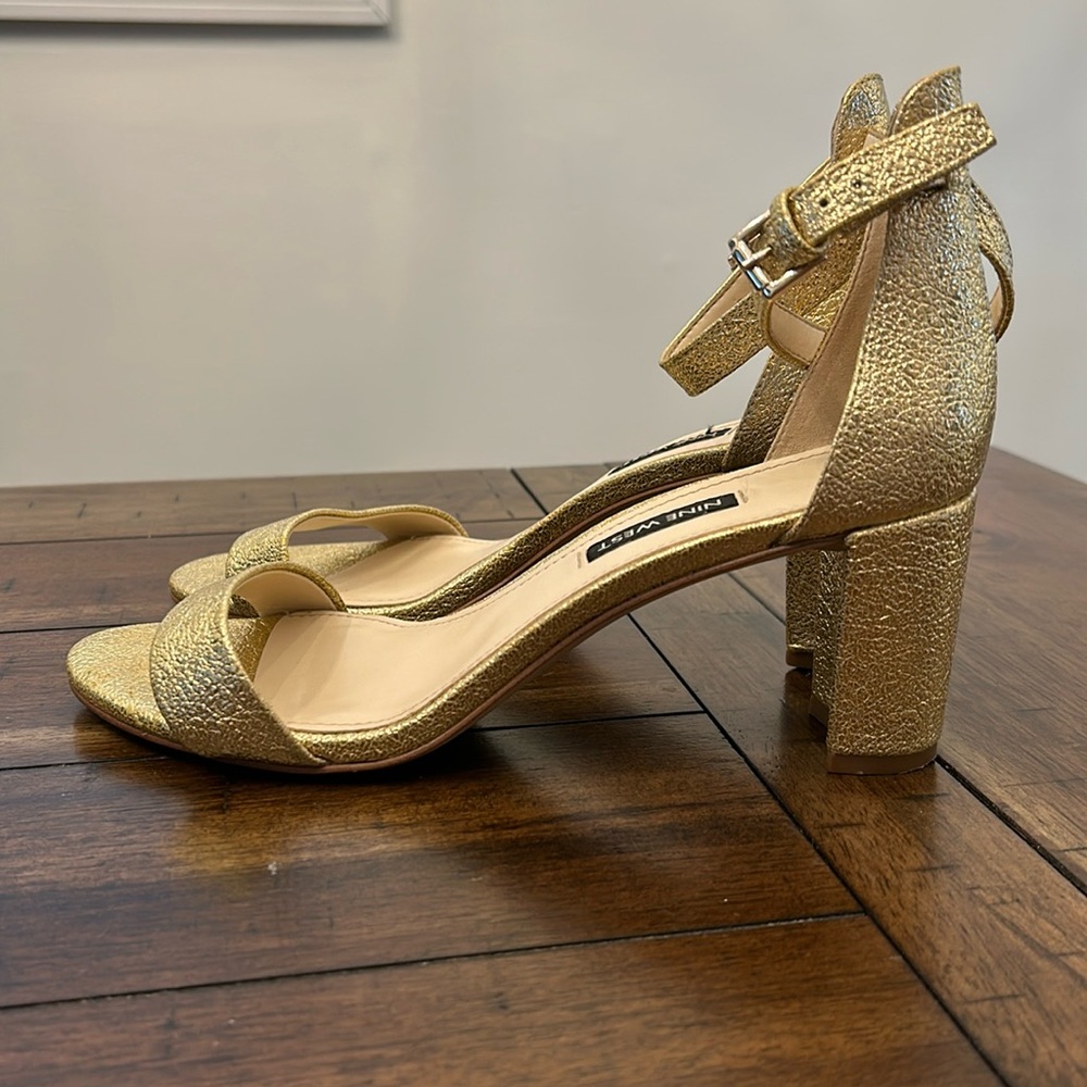 Nine West Pruce Gold Sandal
